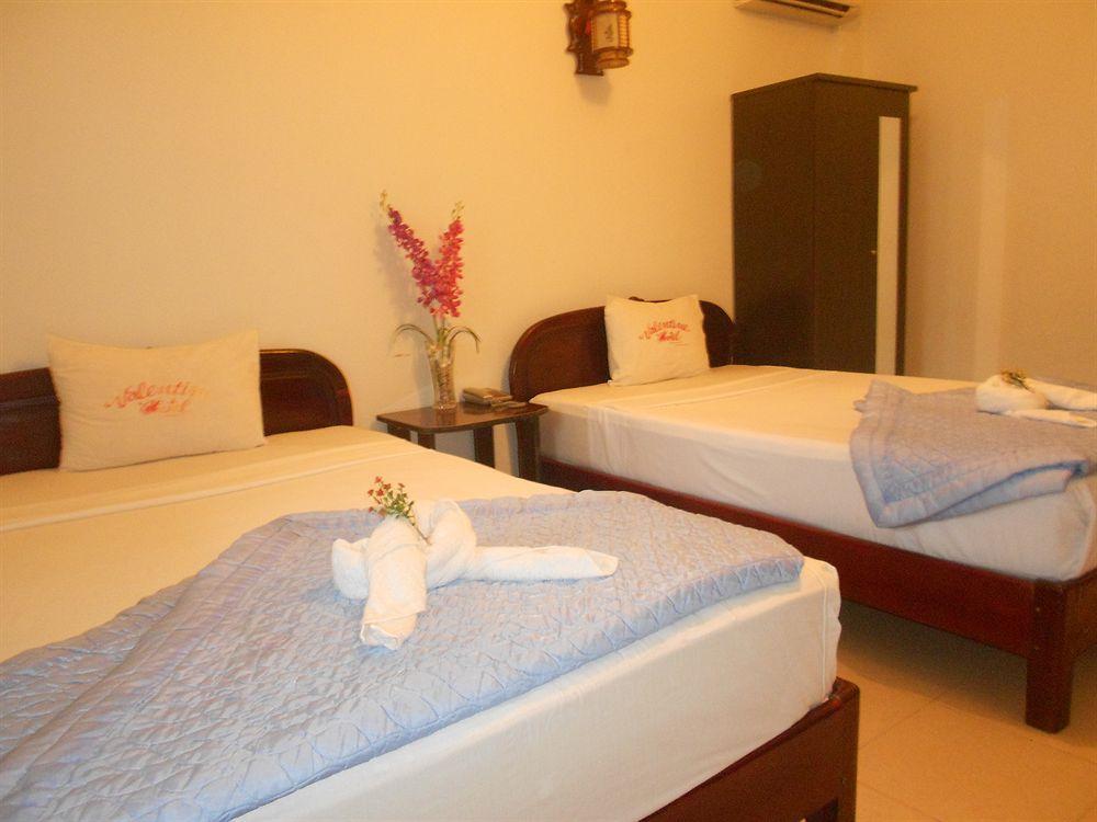 Valentine Hotel Hue Exterior photo